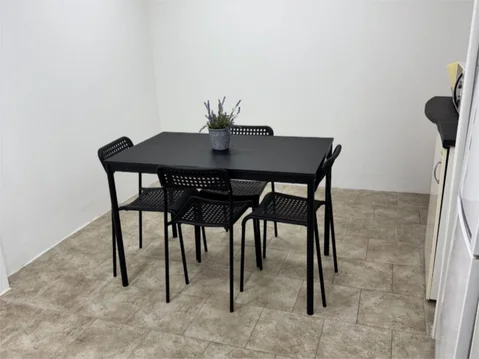 Piso en  Calle de José Arcones Gil 82 - Foto 5