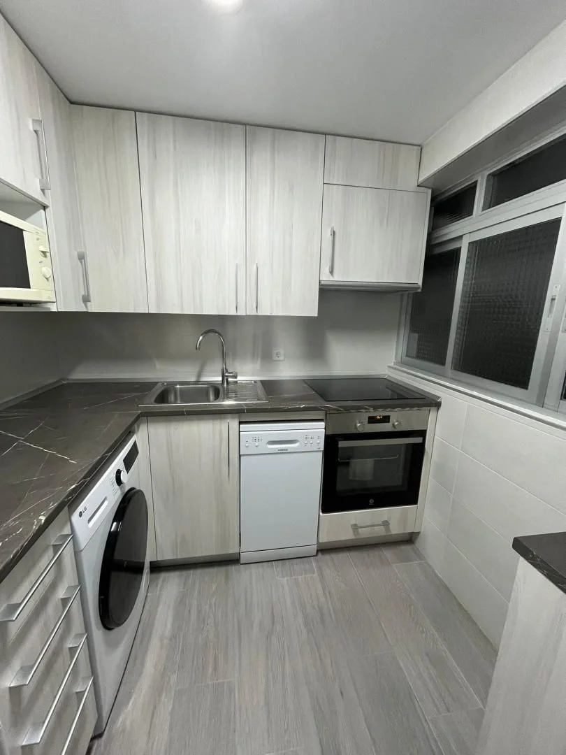 Piso en  Calle Pico de los Artilleros 110 - Foto 6