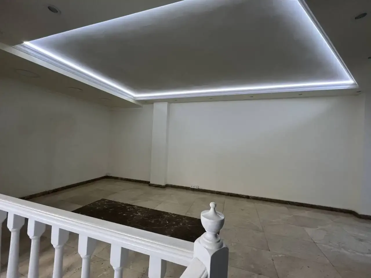 Local comercial en  Calle felipe II - Foto 4