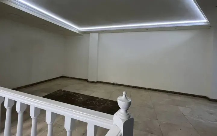 Local comercial en  Calle felipe II - Foto 4
