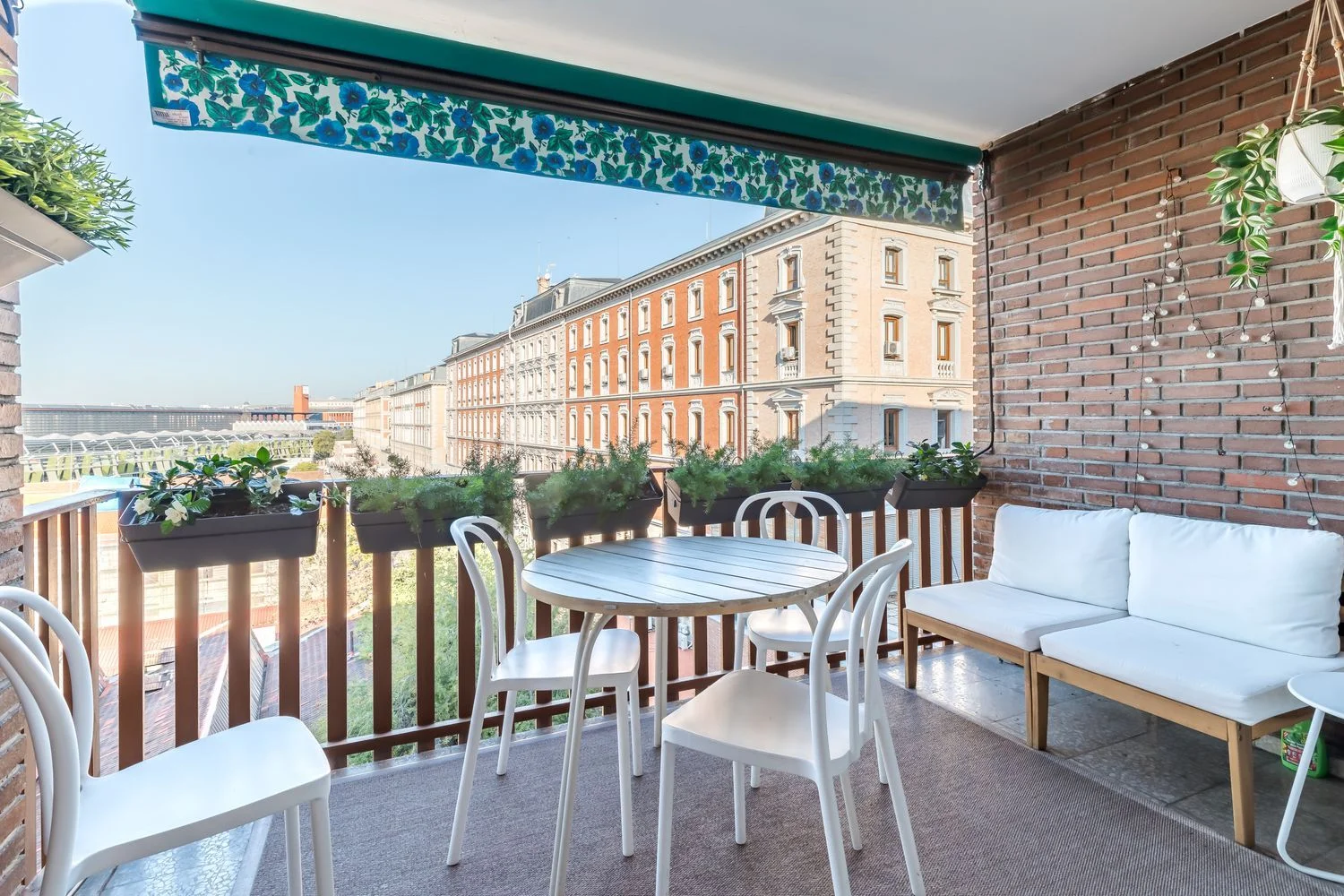 Piso en avenida de la Ciudad de Barcelona, 108