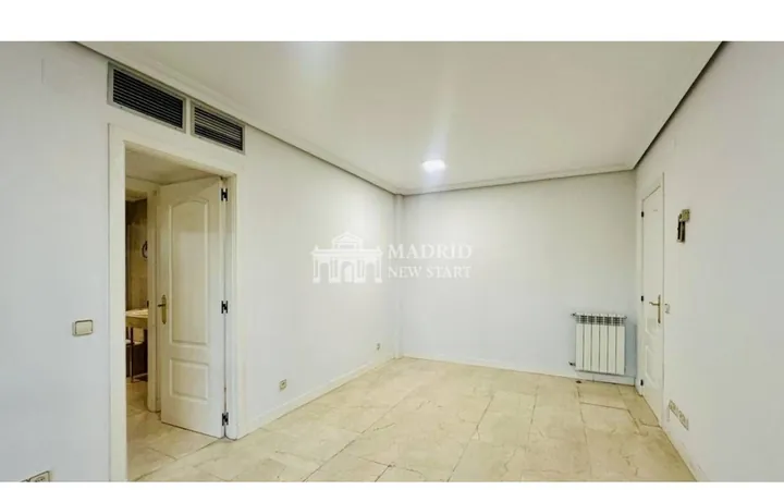 Piso en Calle de Arturo Soria, San Pascual - Foto 3