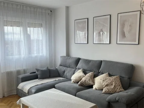 Piso en  Calle del Marqués de Lozoya 8 - Foto 4