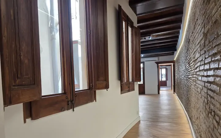 Piso en  Carrer de la Portaferrissa 19 - Foto 8