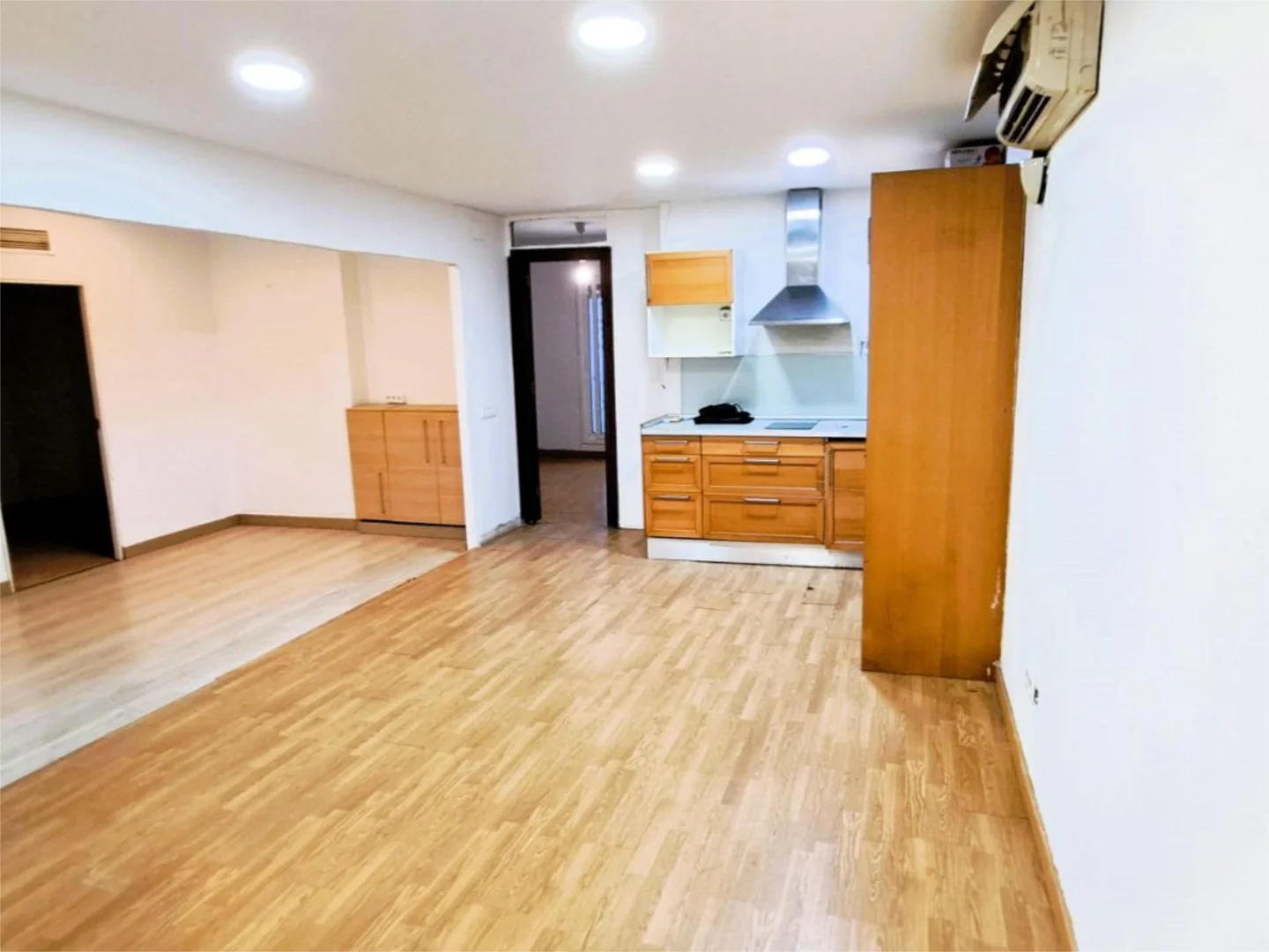 Piso en  Carrer Mare de Déu de les Neus 72 - Foto 3