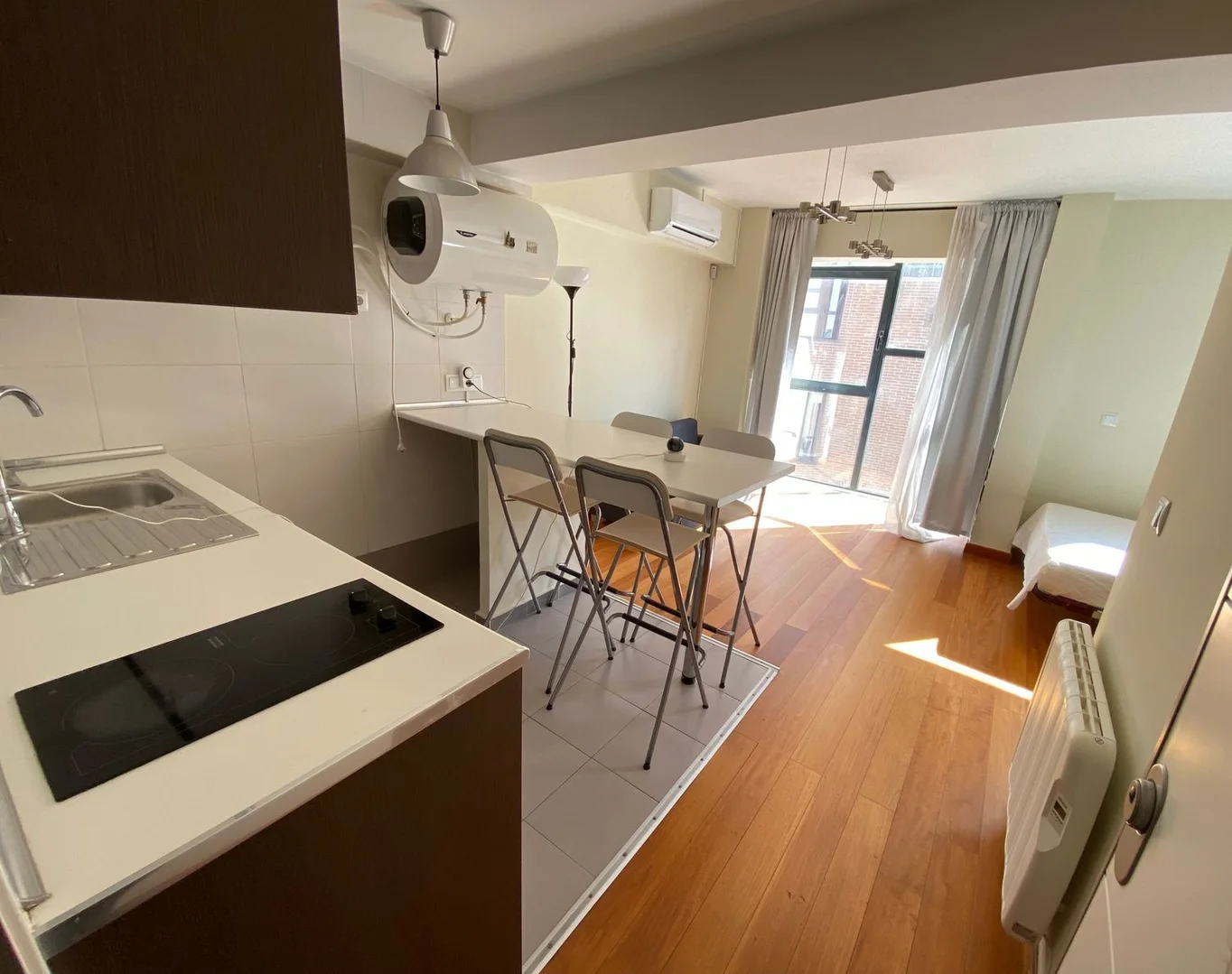 Estudio en calle Barón del Castillo de Chirel, 13 - Foto 4