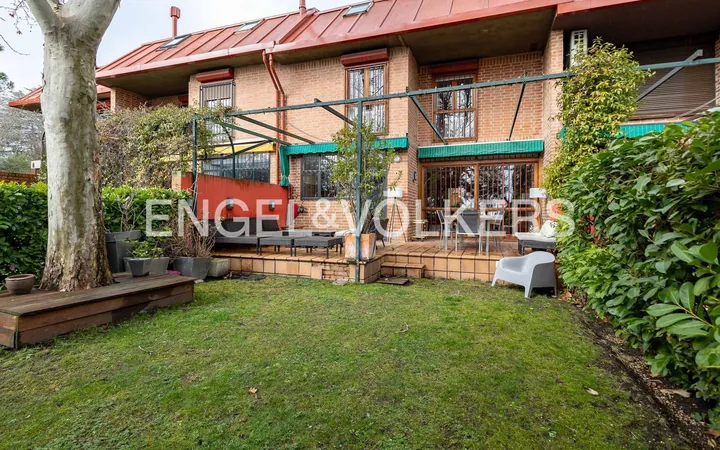 Casa o chalet independiente en Alameda de Osuna - Foto 29