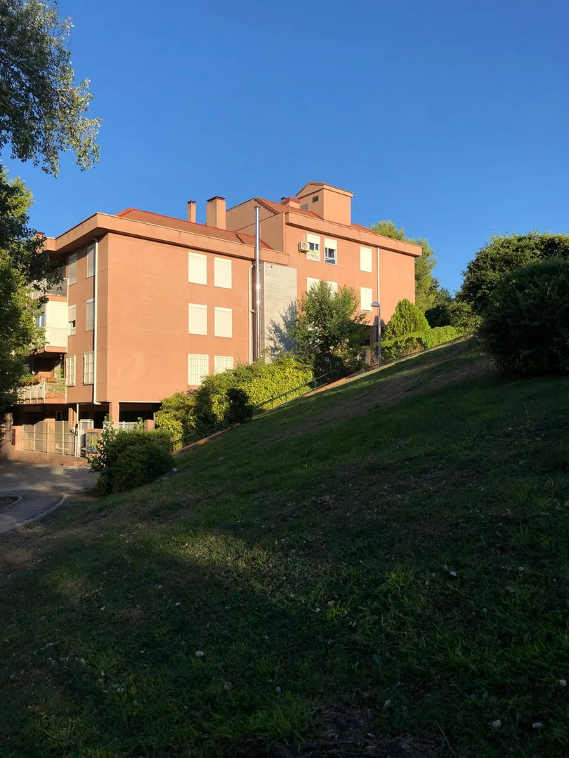 Piso en ronda de las Monjas, 5