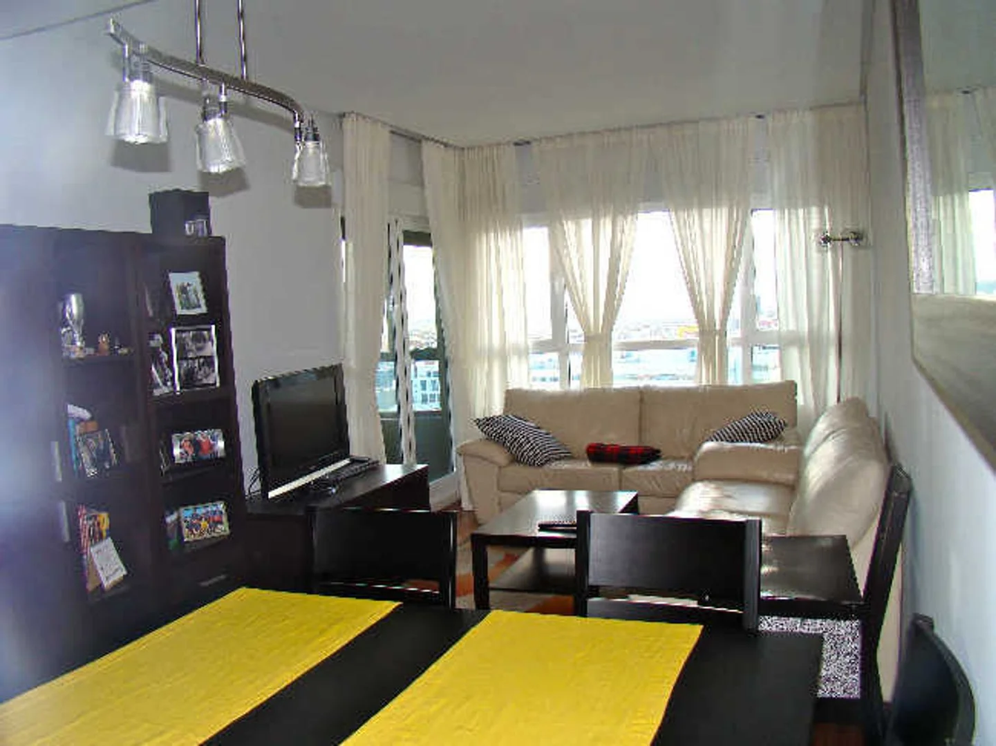 Piso en calle de Dulce Chacón, 45 - Foto 2