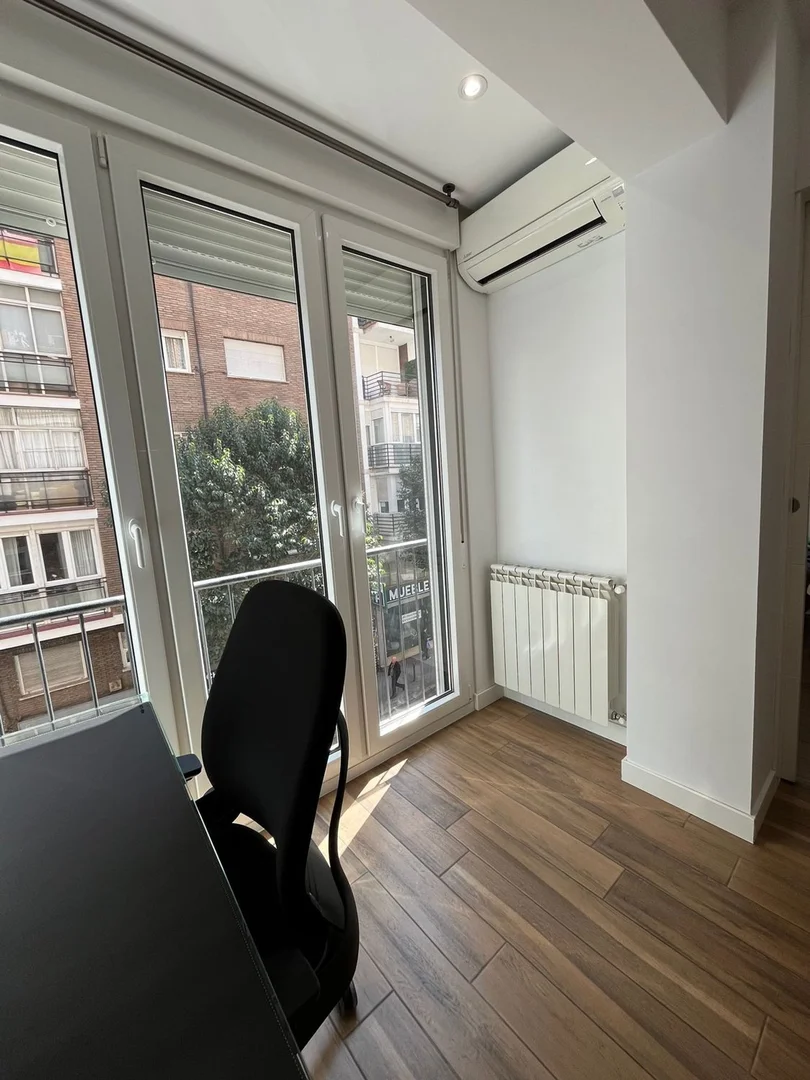 Piso en calle de Sánchez Barcáiztegui, 43 - Foto 15