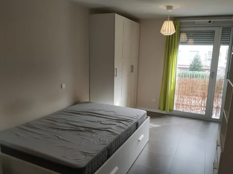 Estudio en calle de Puente la Reina, 39 - Foto 3