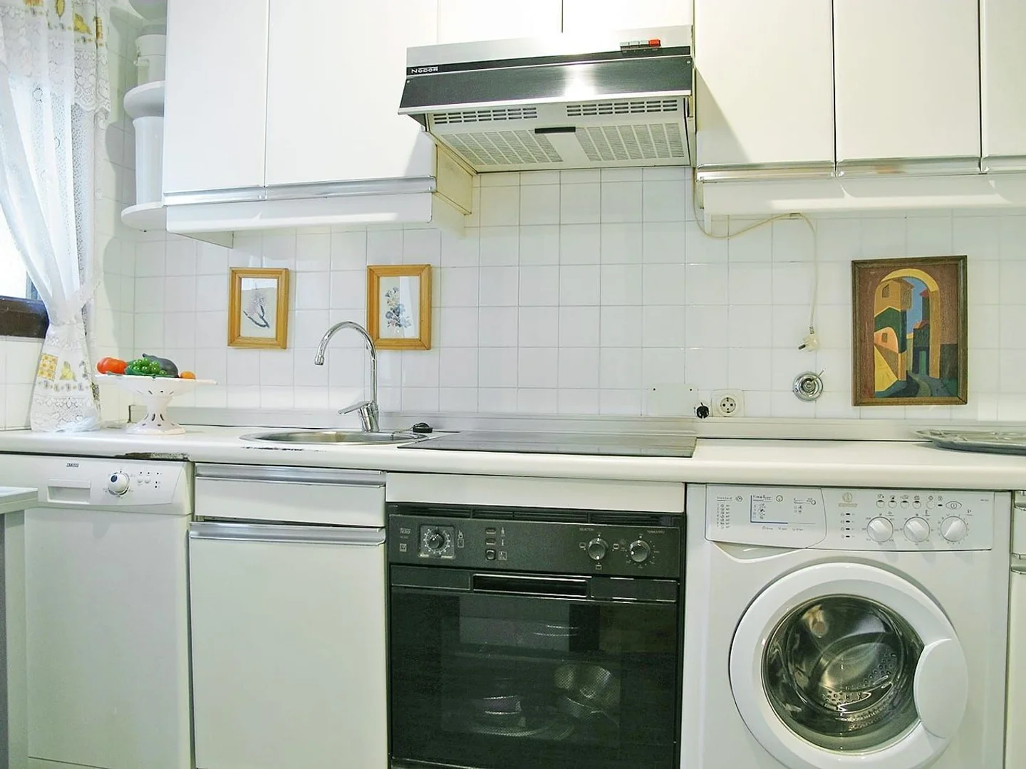 Piso en calle de los Reyes Magos, 21 - Foto 2