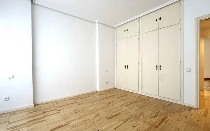 Piso en Calle del General Arrando, Almagro - Foto 16