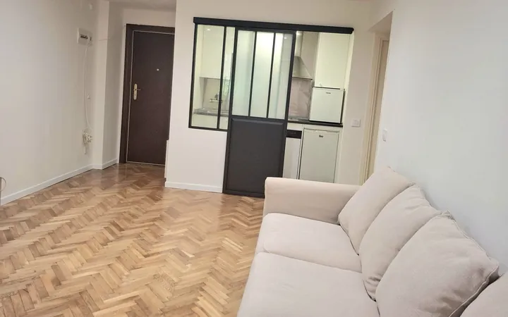 Piso en Calle de Vinaroz, 14, Ciudad Jardín - Foto 1