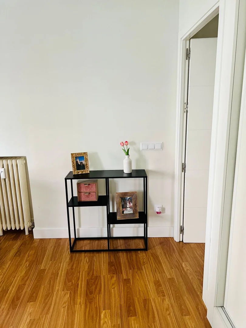 Piso en calle de Fernández de los Ríos, 15 a - Foto 4