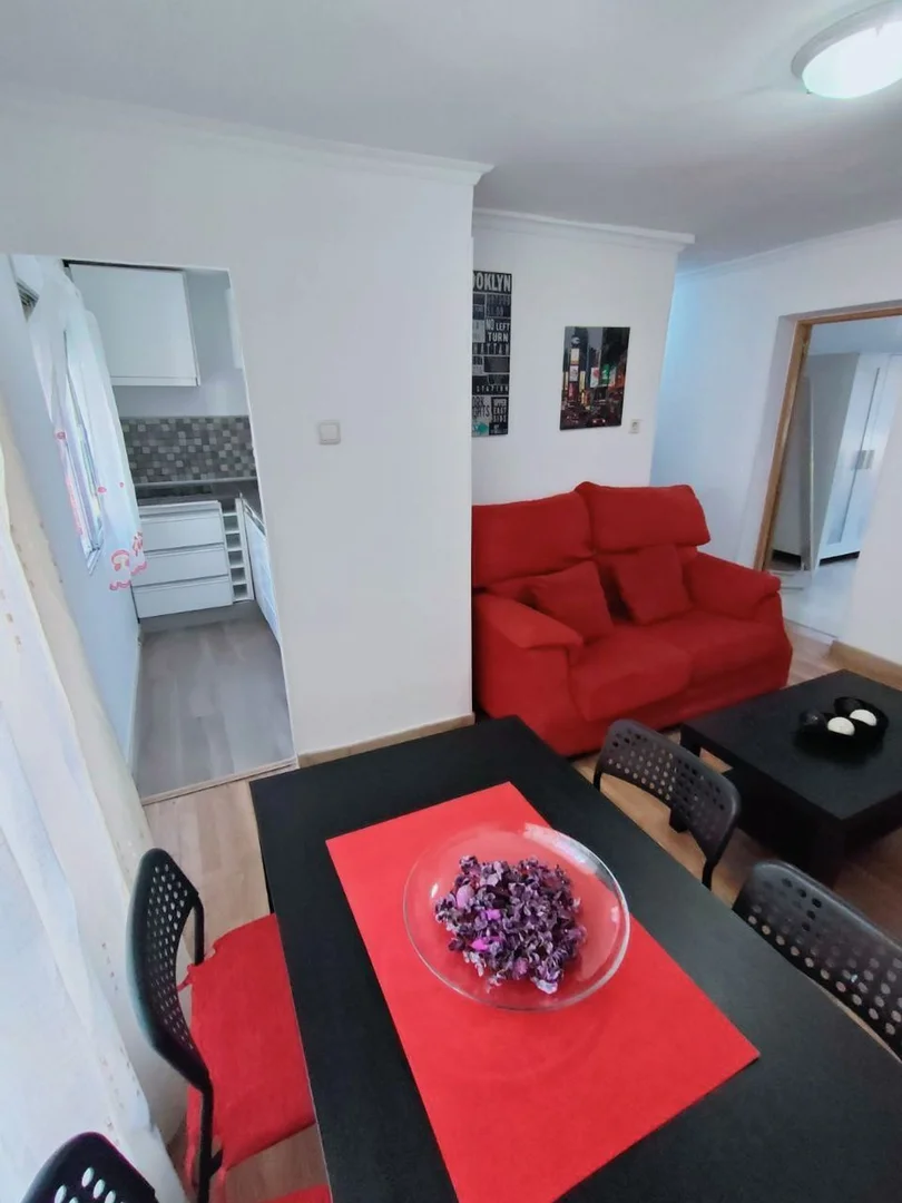 Piso en calle Vidriales, 1 - Foto 2