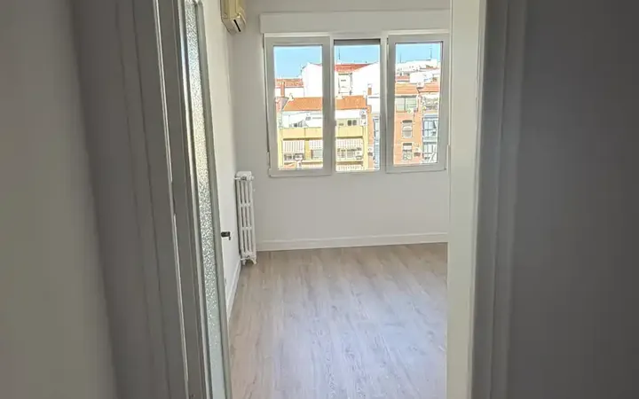 Piso en  Calle de Alonso Cano 23 - Foto 3