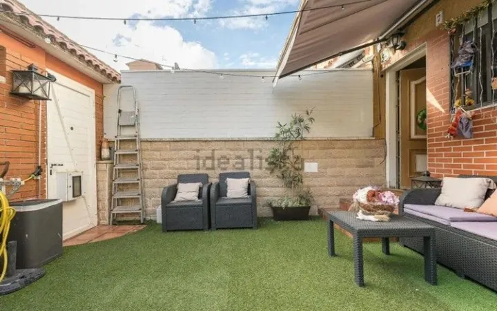 Chalet pareado en Calle de Sibiuda, 3, El Besòs - Foto 3