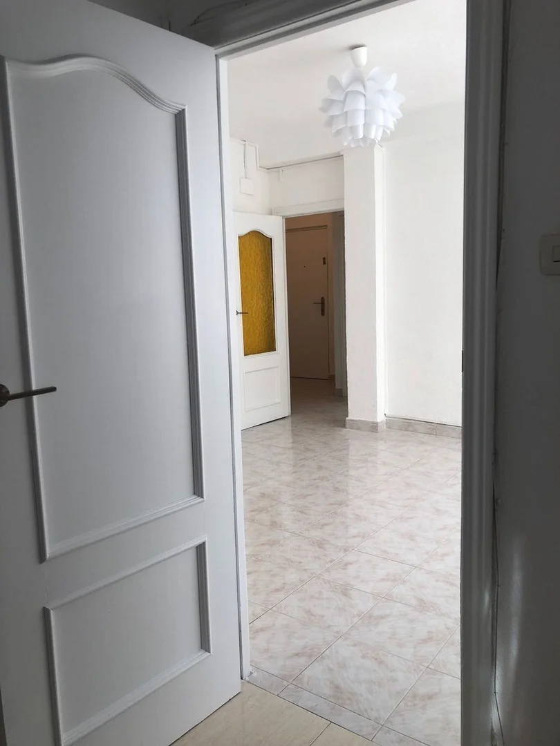 Piso en calle de Torrelaguna, 22 - Foto 4