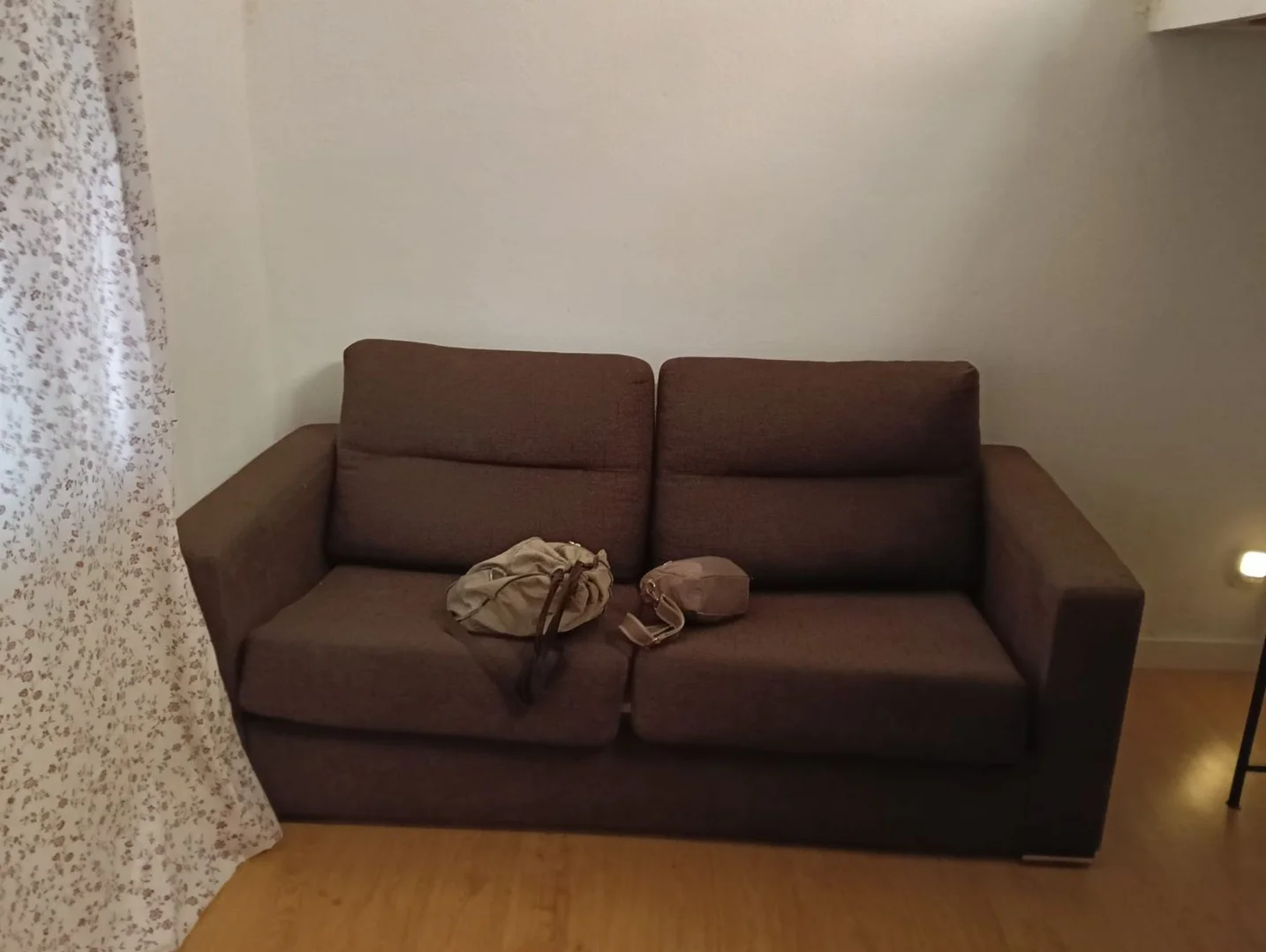 Estudio en calle d'Obradors, 5 - Foto 2