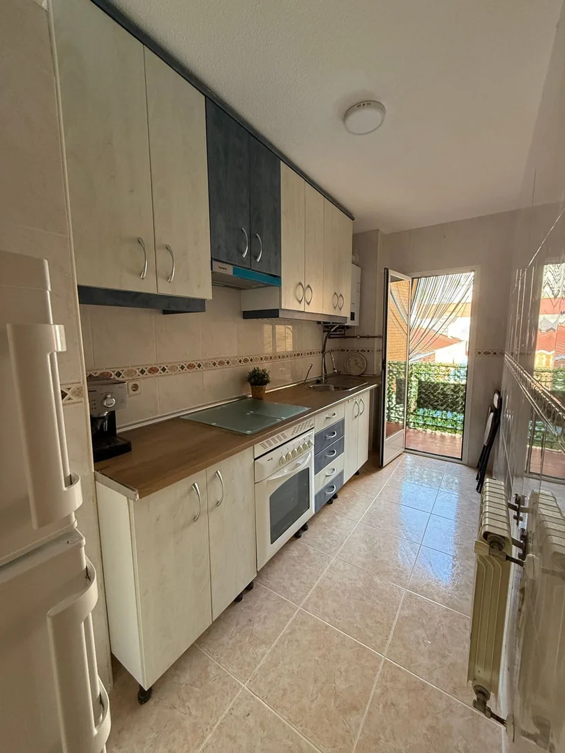 Piso en Calle de Emilio Ferrari, 49, Pueblo Nuevo - Foto 5