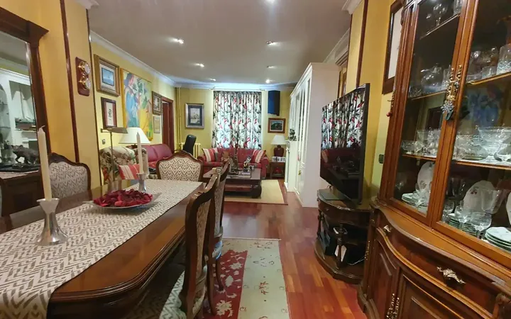 Piso en  Avenida de la Reina Victoria 19 - Foto 17