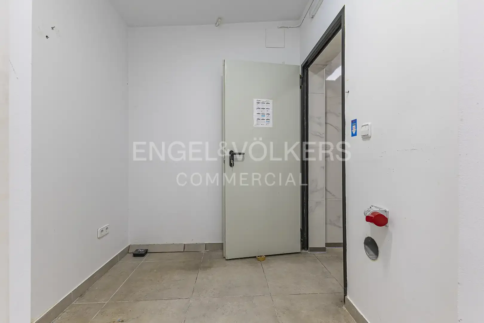 Local comercial en  Barcelona Capital - Foto 12