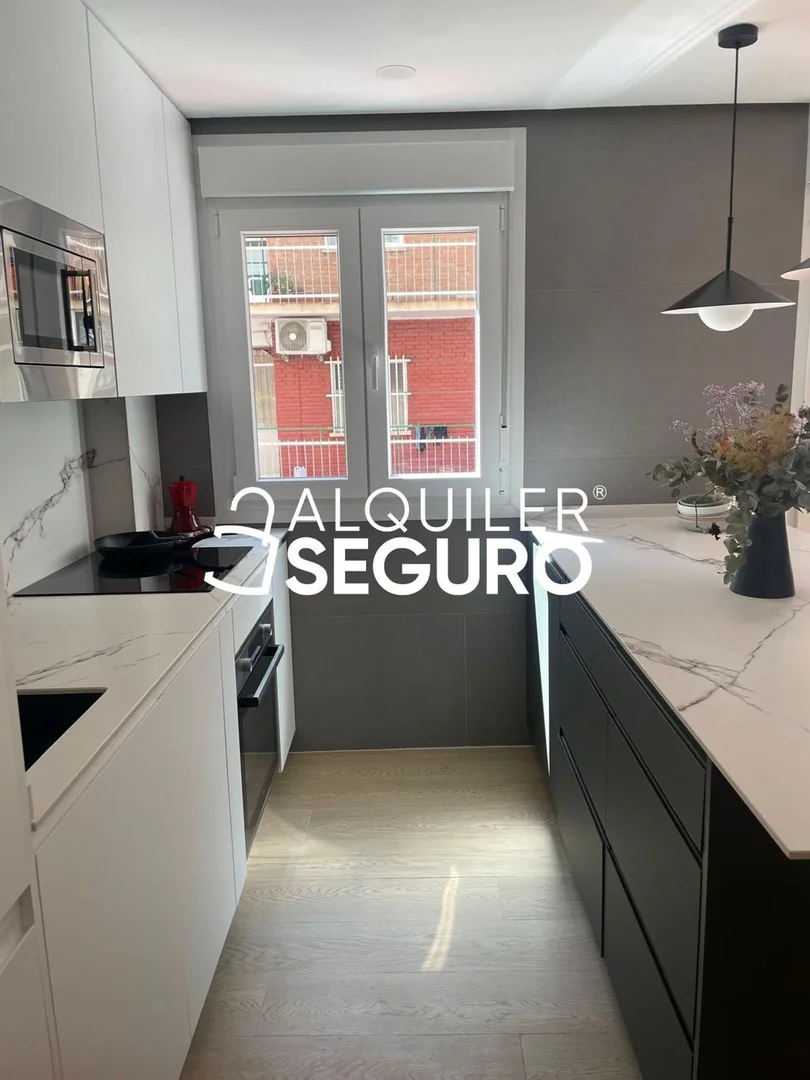 Piso en Calle de Servando Batanero, Pueblo Nuevo - Foto 4