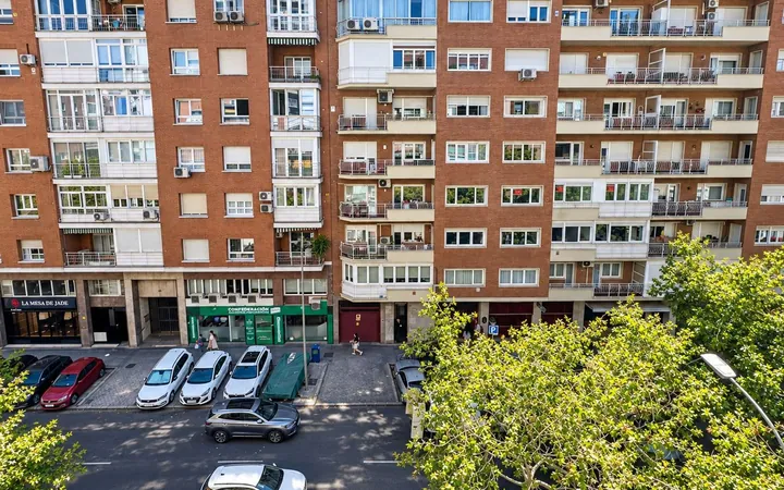 Piso en Calle de la Reina Mercedes, 17, Cuatro Caminos - Foto 8