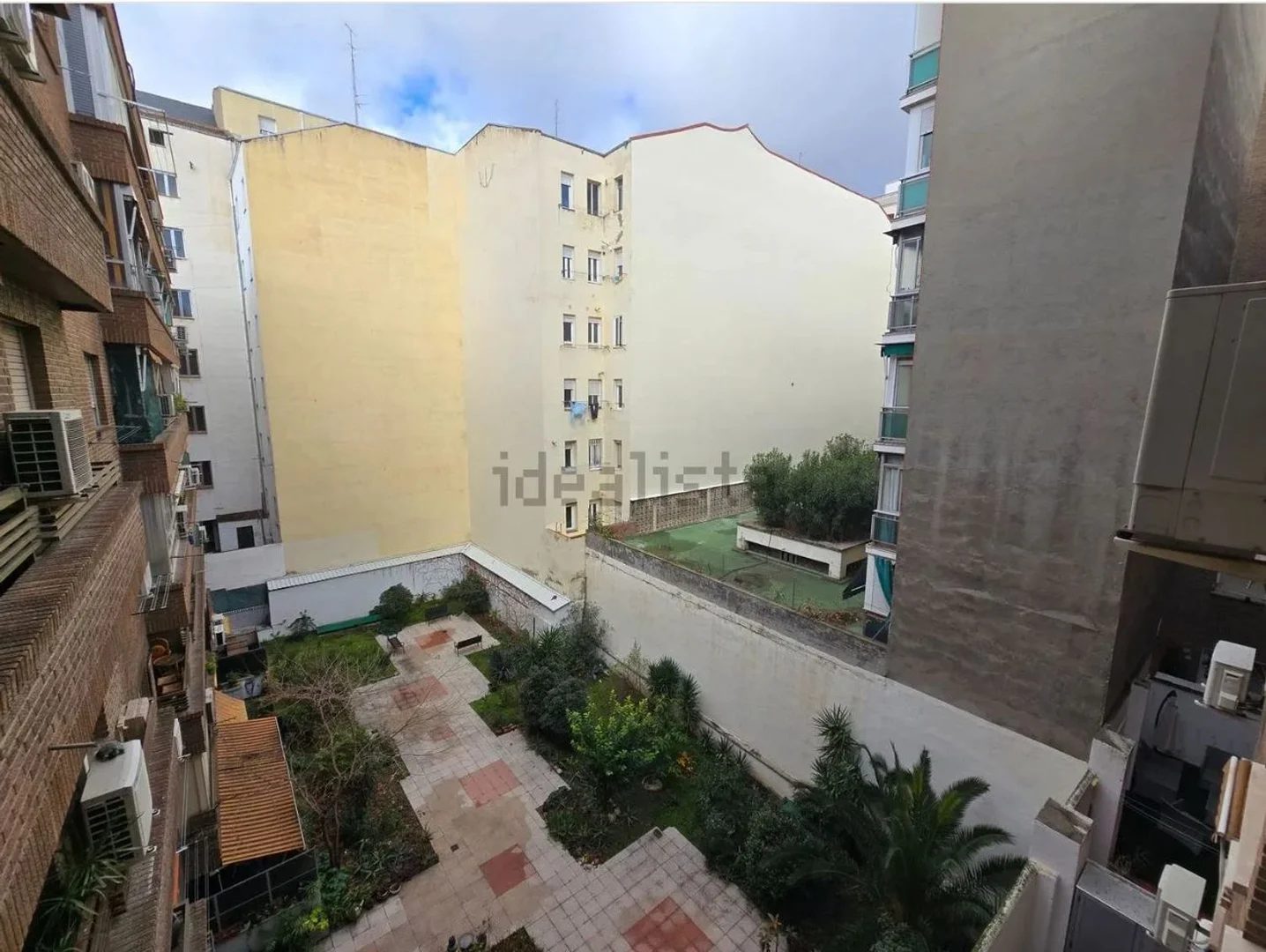 Piso en calle de Granada, 11 - Foto 2