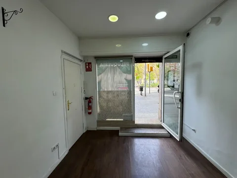 Local comercial en  Avinguda Meridiana - Foto 8