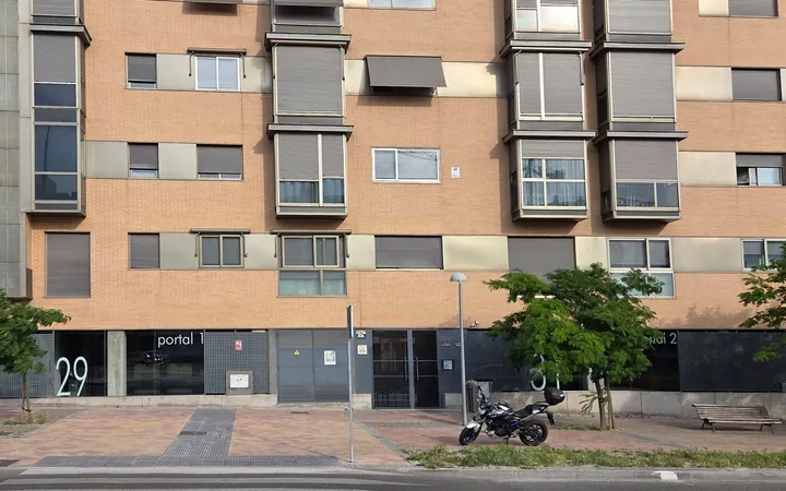 Piso en Avenida de la Gran Vía del Sureste, 29 - Foto 1