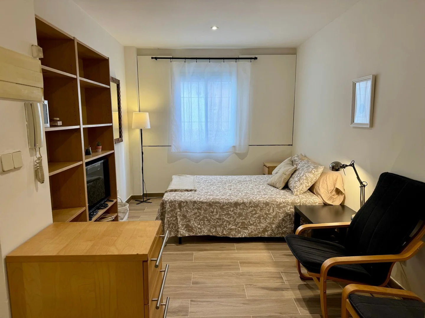 Estudio en calle de Cardenal Mendoza, 27 - Foto 6