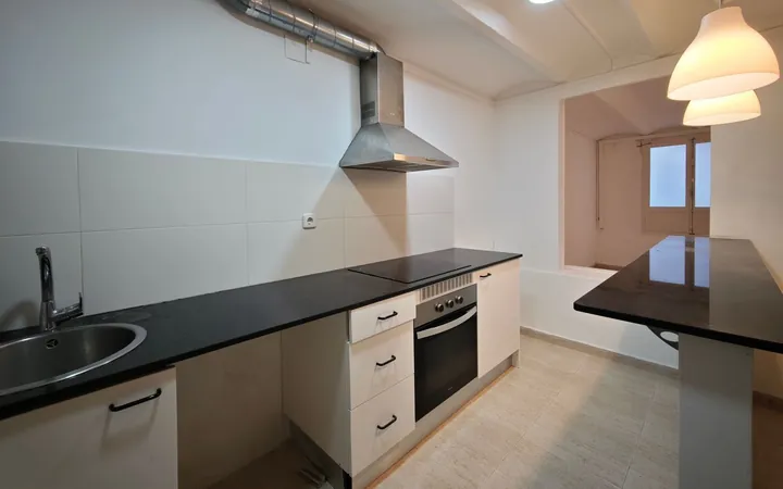 Estudio en Calle de Provença, El Camp de l'Arpa del Clot - Foto 9