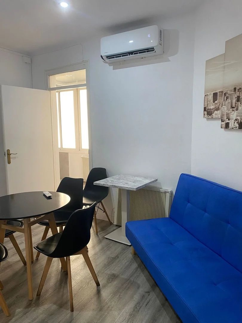 Estudio en Gran Via de les Corts Catalanes, 522 - Foto 8