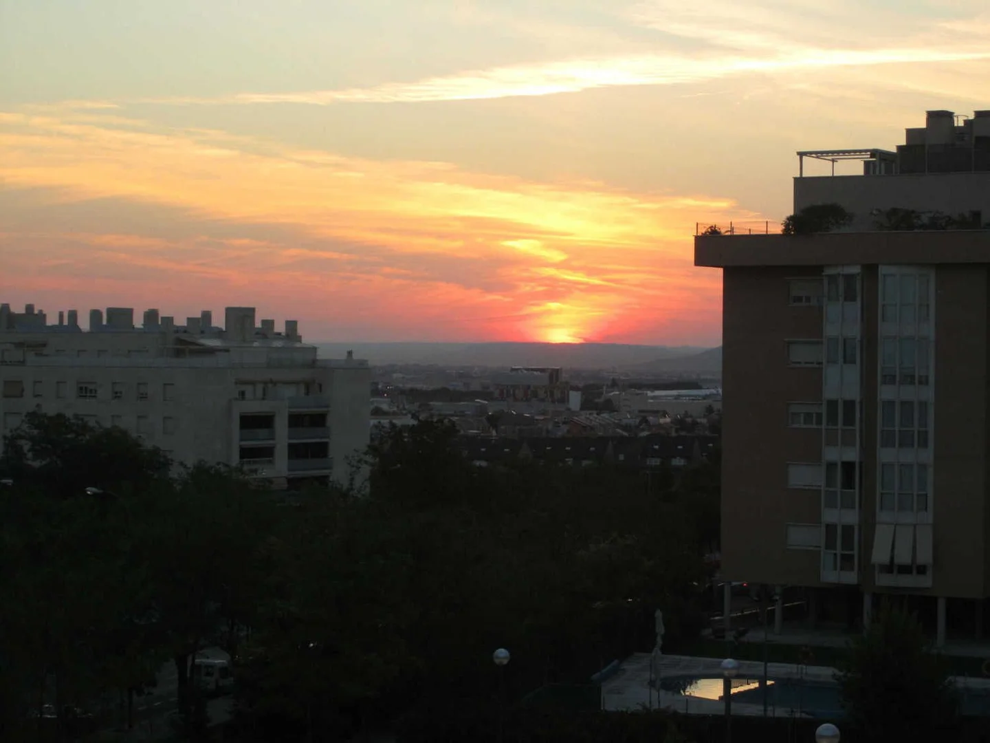 Piso en Urb. las mercedes Barrio Rejas - Foto 2