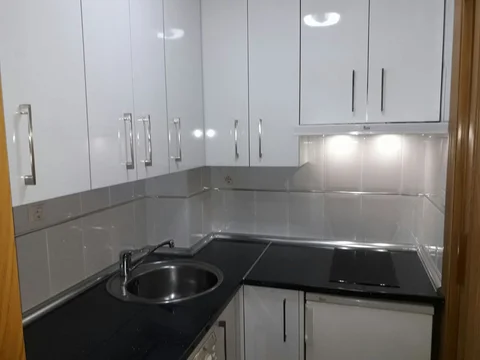 Estudio en calle de Sor Ángela de la Cruz, 43 - Foto 14