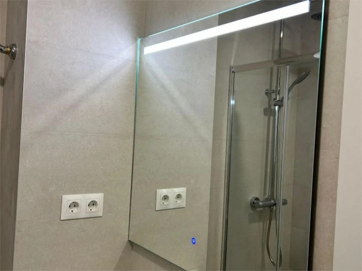 Piso en  Avenida del General Perón 22 - Foto 5