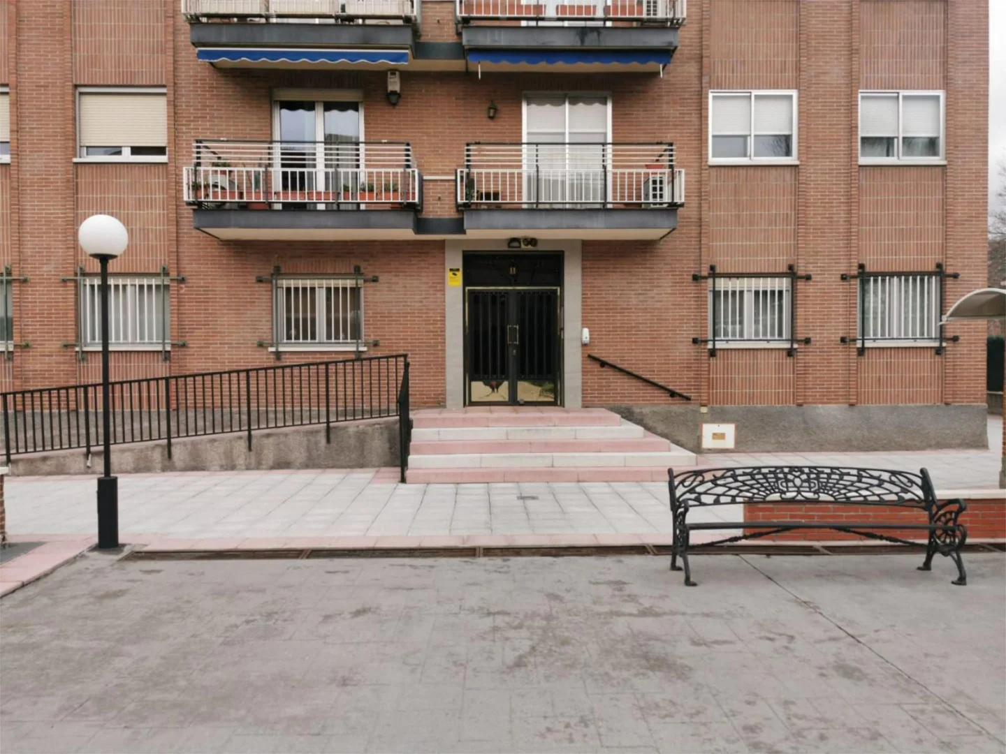 Piso en  Calle Isla Malaita 9 - Foto 28