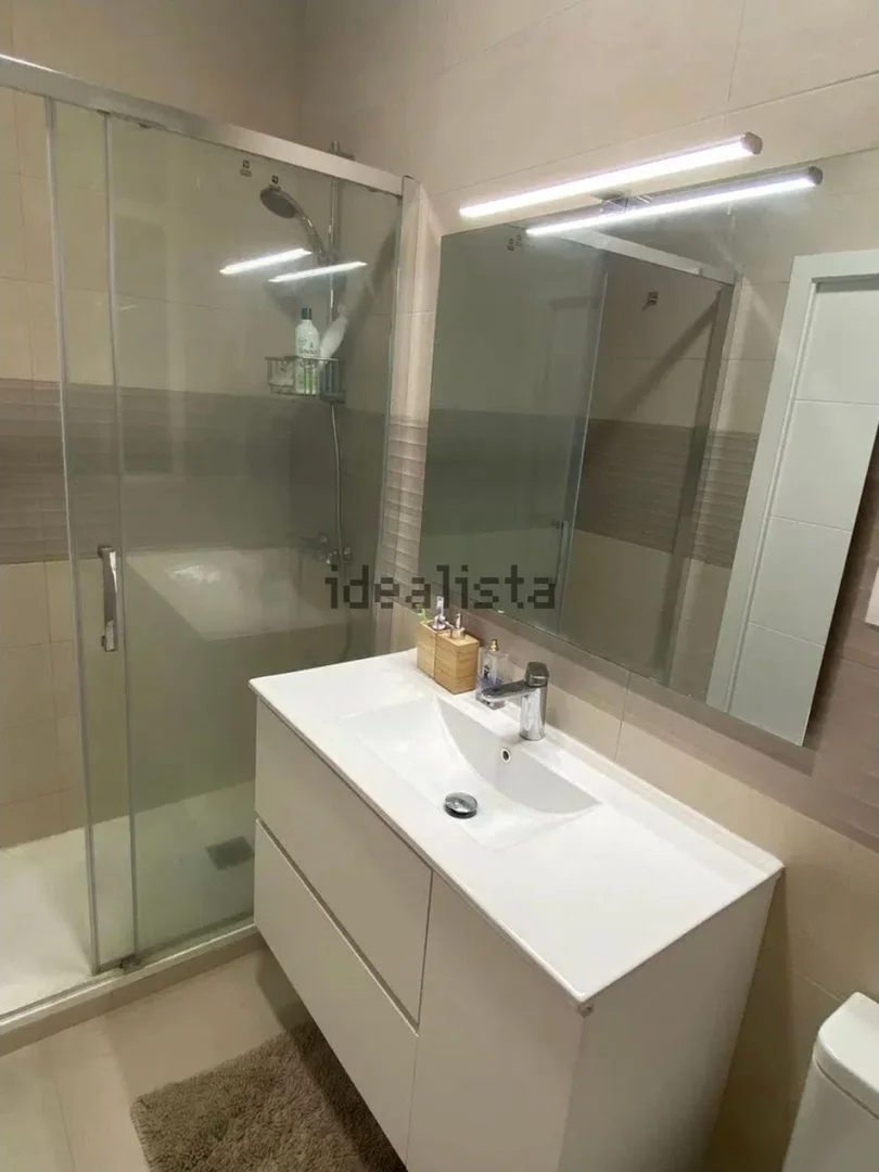 Piso en avenida de la Reina Victoria, 30 - Foto 3