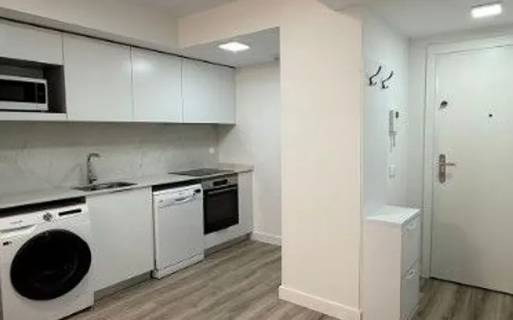 Piso en Calle de la Cruz Verde, 24, Malasaña-Universidad - Foto 2