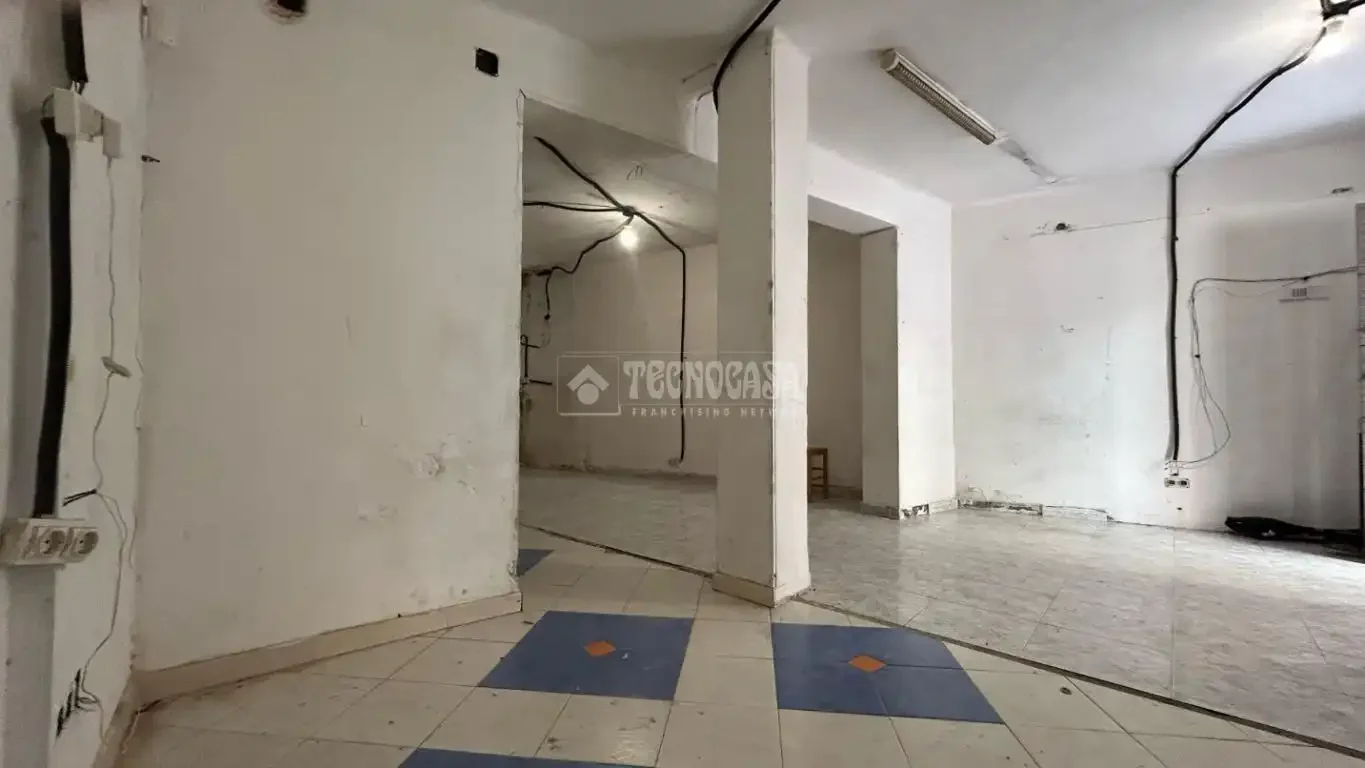 Local comercial en  Barcelona Capital - Foto 3