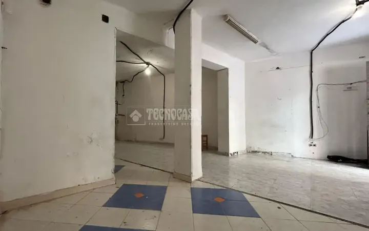 Local comercial en  Barcelona Capital - Foto 3