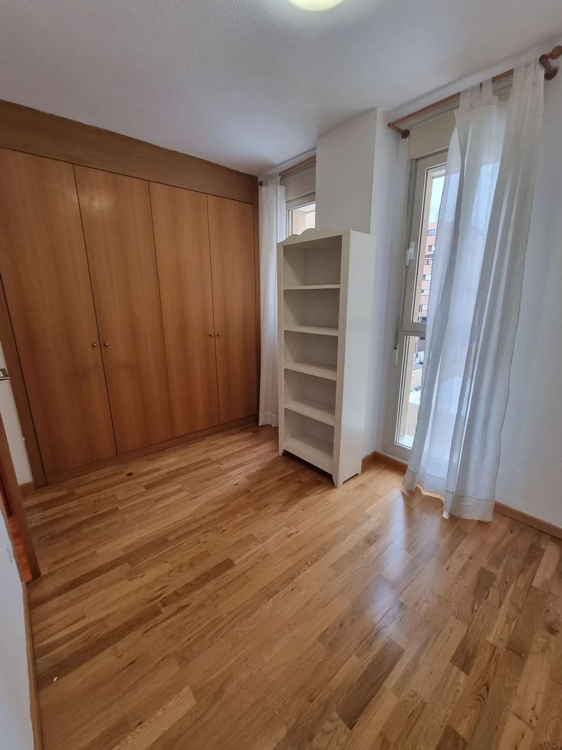 Piso en calle de Valcarlos, 35 - Foto 13