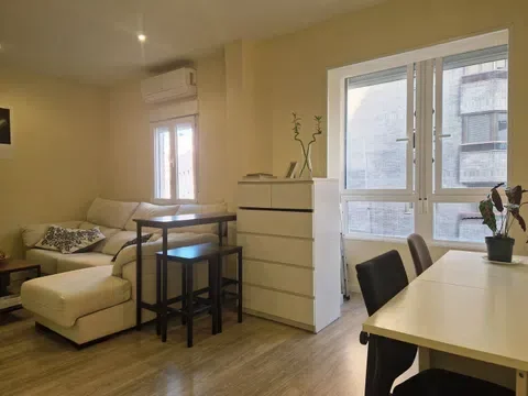 Piso en calle de la Infanta Mercedes, 97 - Foto 12