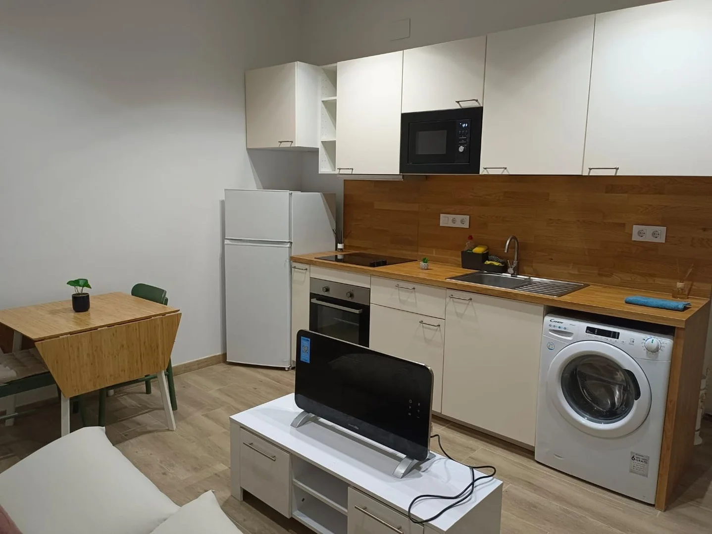 Estudio en consell de cent, 280 - Foto 3