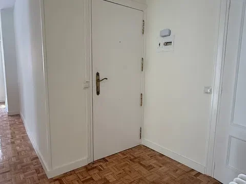 Piso en calle de Eugenio Zubía, 15 - Foto 3