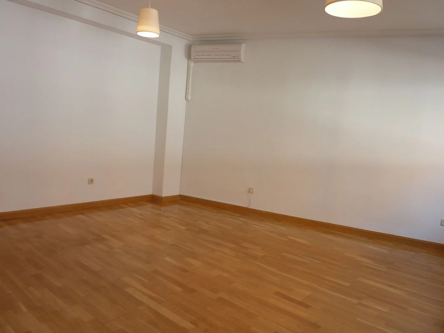 Piso en calle Juan de Vera, 31 - Foto 2