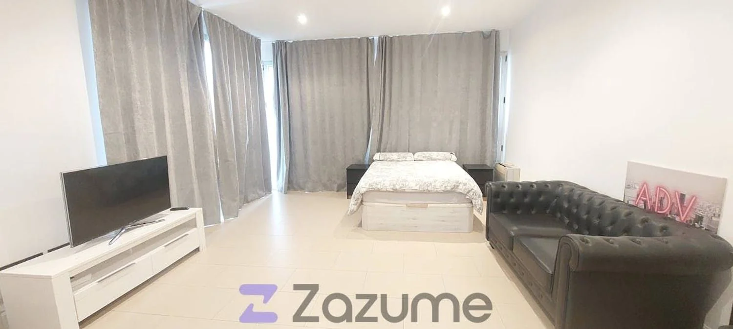 Estudio en Calle Poema Sinfónico, Cuatro Vientos - Foto 2