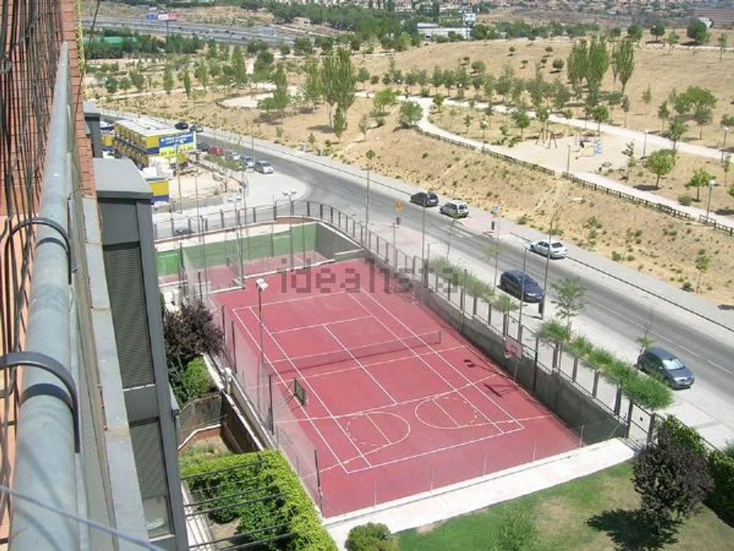 Piso en calle de Américo Castro, 90 - Foto 2
